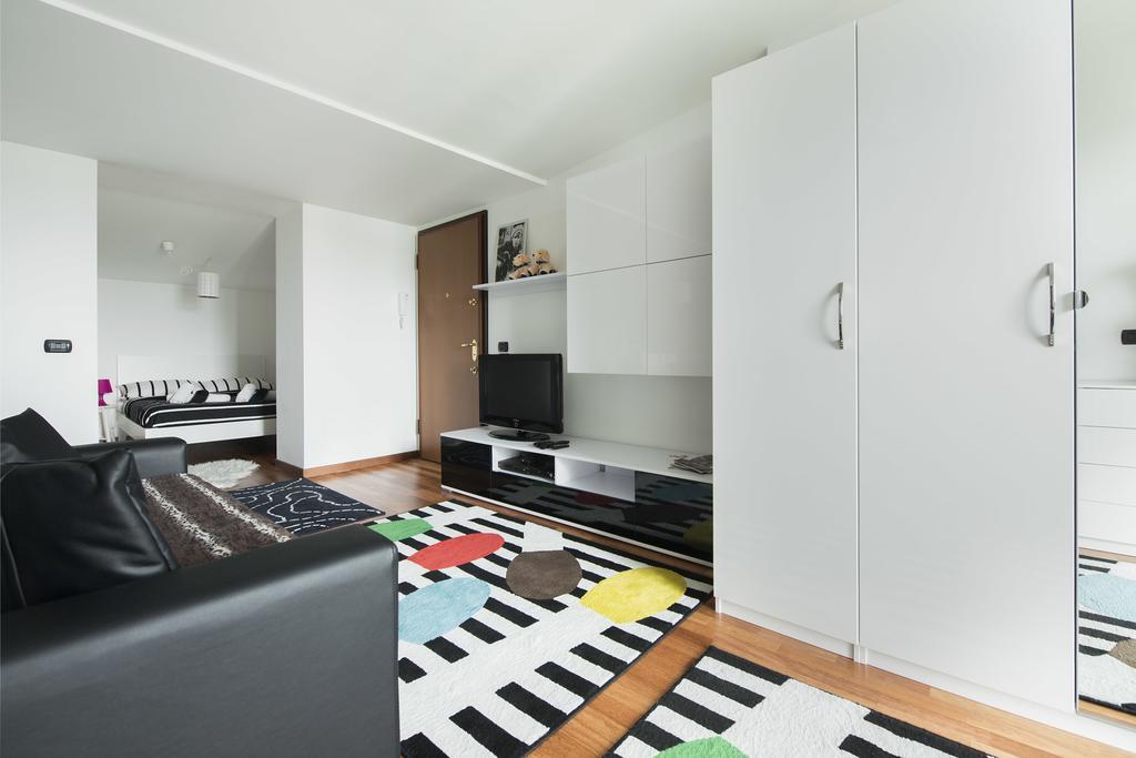 Апартаменты New Luxury Attic Santa Giulia Expo Милан Экстерьер фото